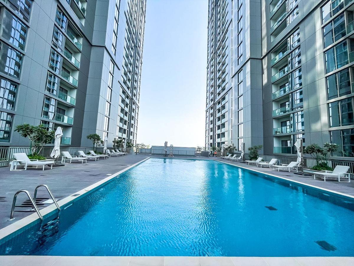 Stay By Latinem Luxury 1Br Holiday Home Cv A207 Near Burj Khalifa Dubai Bagian luar foto