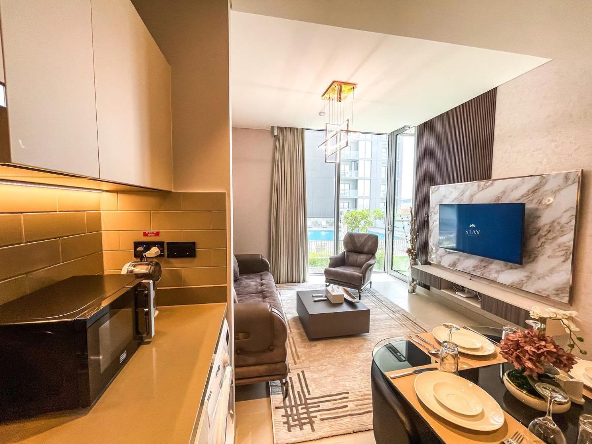 Stay By Latinem Luxury 1Br Holiday Home Cv A207 Near Burj Khalifa Dubai Bagian luar foto
